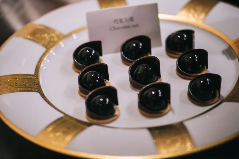 Dessert as Meditation: How Dubai's Elite Confectioners Are Crafting Sweets That Demand Your Full Attention